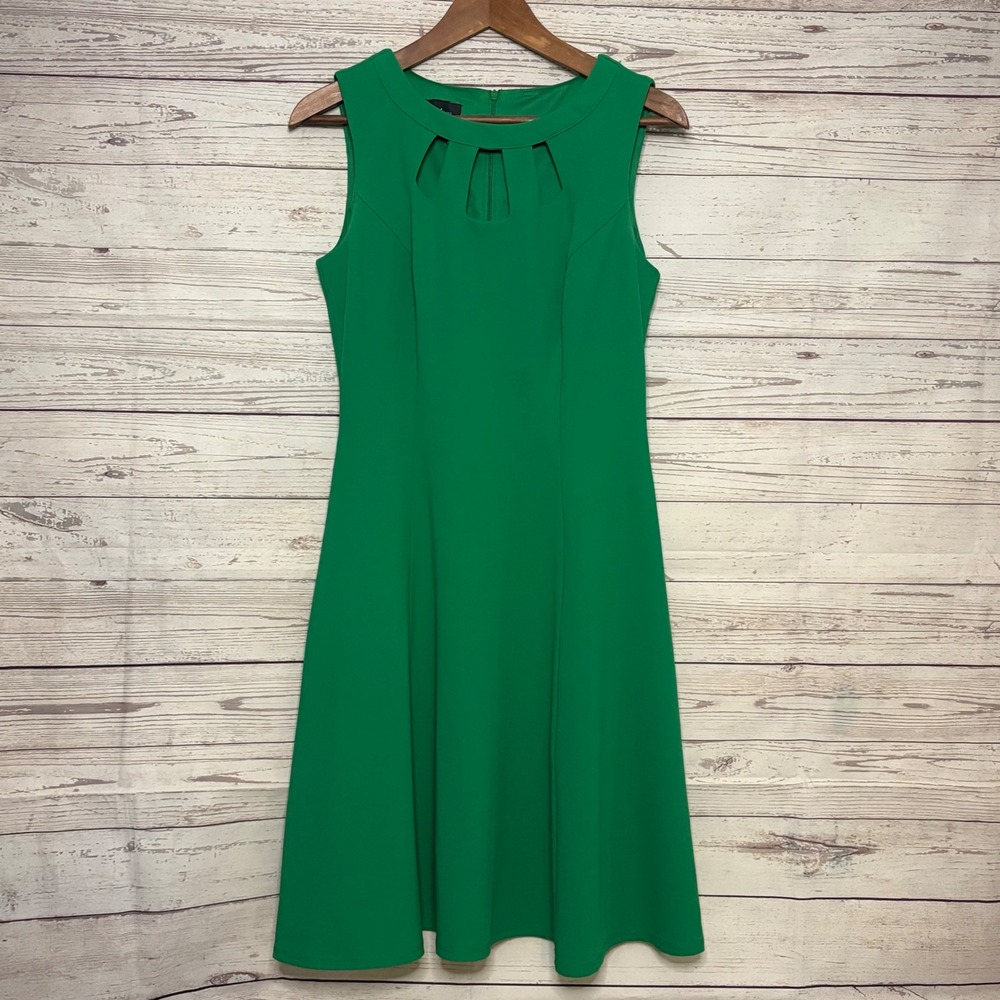 ALYX Green Cutout Neckline Fit and Flare Sleeveless Cocktail Dress Size 6